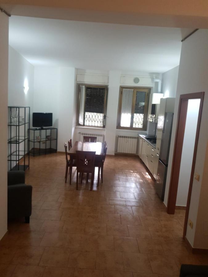 Maffucci 24 Bilocale Molto Spazioso E Moderno 米兰 外观 照片
